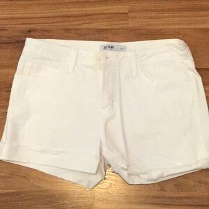 Woman’s Jean shorts